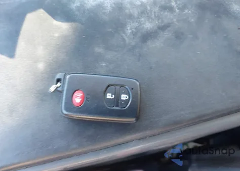 2012 Toyota Prius V Three from USA, damaged, VIN JTDZN3EU2C3136140